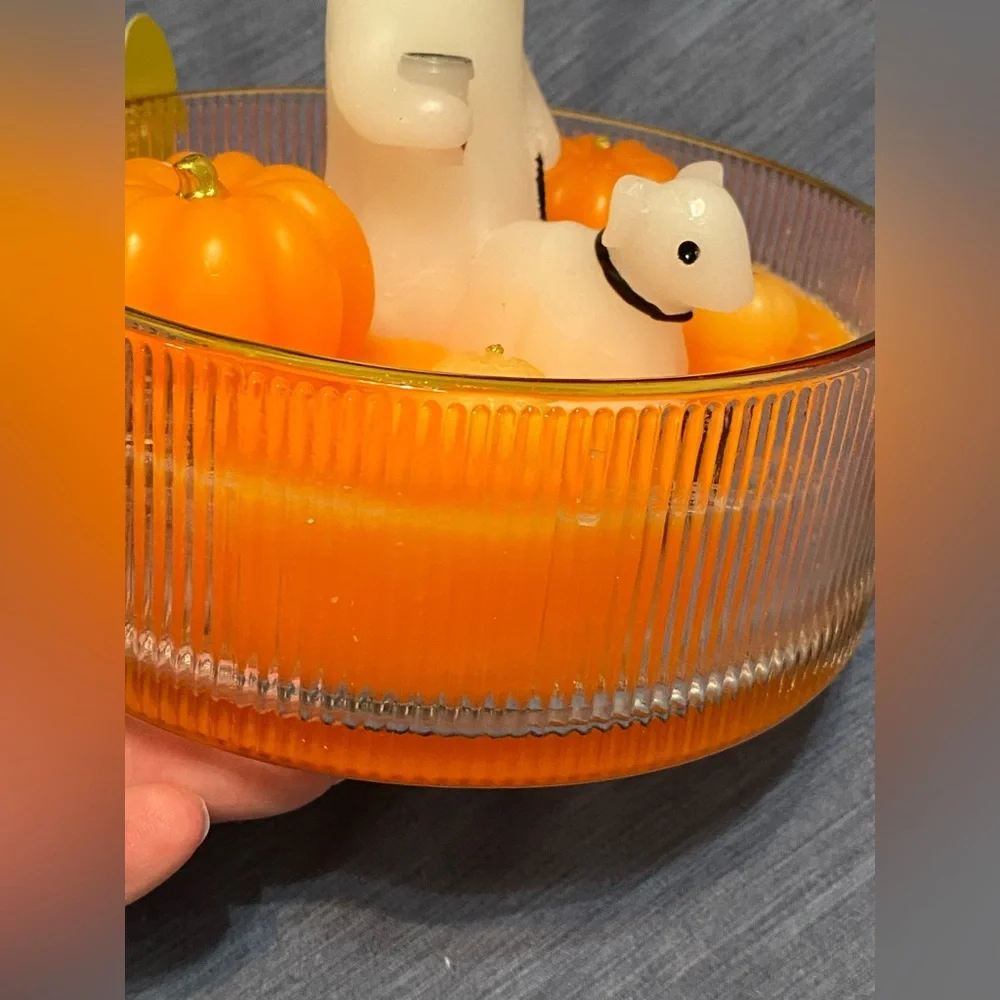 Halloween Ghost, Dog and Pumpkin Afternoon Stroll Scented Candle Fall Decor NWT